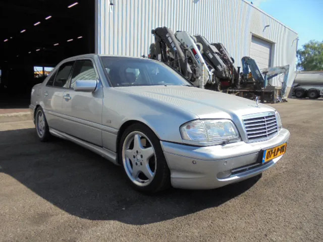 Mercedes-Benz C-Klasse 43 AMG - Sedan: bilde 2 Mercedes-Benz C-Klasse 43 AMG - Sedan: bilde 2