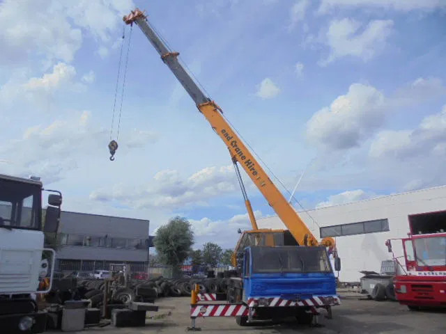 PPM ATT 350 4X4X4 - Allterrengkran: bilde 1 PPM ATT 350 4X4X4 - Allterrengkran: bilde 1