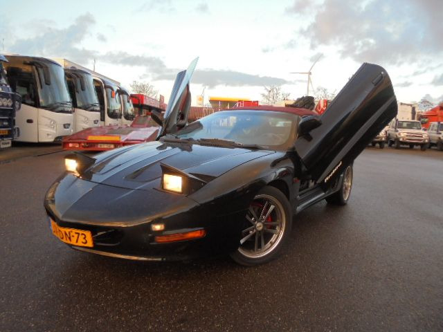 Pontiac Firebird AUT CONVERTIBLE - Personenbil: bilde 1 Pontiac Firebird AUT CONVERTIBLE - Personenbil: bilde 1