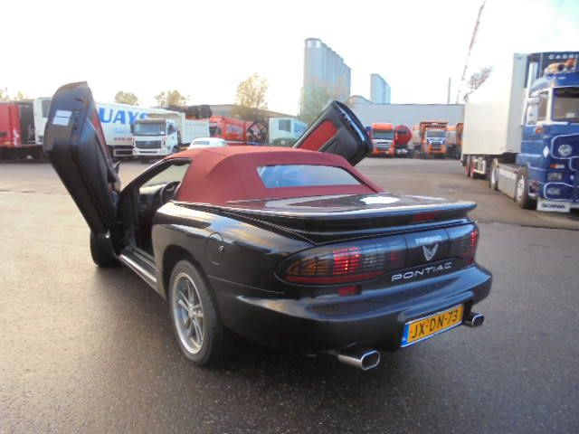 Pontiac Firebird AUT CONVERTIBLE - Personenbil: bilde 3 Pontiac Firebird AUT CONVERTIBLE - Personenbil: bilde 3