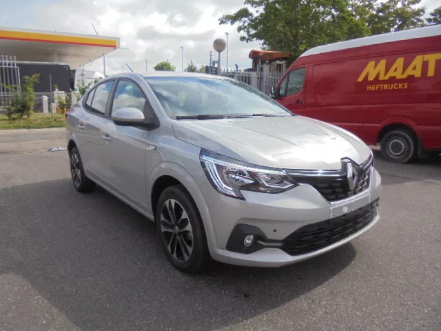 Renault Taliant 1.0 TURBO NEW TAX FREE - Sedan: bilde 3 Renault Taliant 1.0 TURBO NEW TAX FREE - Sedan: bilde 3