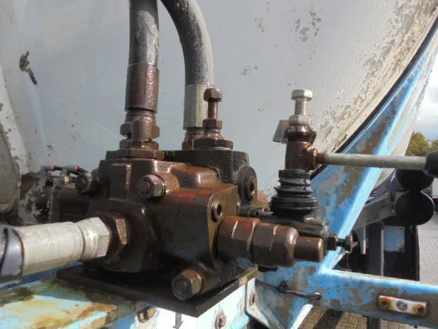 SPITZER BP SK 50 - Tanksemi: bilde 3 SPITZER BP SK 50 - Tanksemi: bilde 3