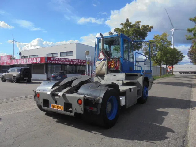 Terberg YT 182 NL KENTEKEN - Terminaltraktor: bilde 4 Terberg YT 182 NL KENTEKEN - Terminaltraktor: bilde 4