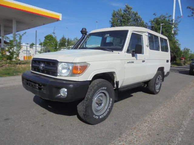 Toyota Land Cruiser HZJ78L 4X4 EXPORT OUTSIDE EU ONLY - Personenbil: bilde 1 Toyota Land Cruiser HZJ78L 4X4 EXPORT OUTSIDE EU ONLY - Personenbil: bilde 1