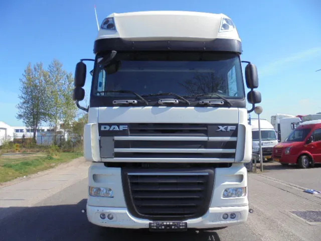 DAF XF 105.460 SUPERSPACE - Trekkvogn: bilde 2 DAF XF 105.460 SUPERSPACE - Trekkvogn: bilde 2