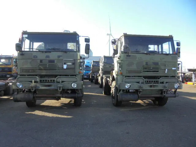 DAF YA YTV 2300 4X4 +WSK 10 UNITS IN STOCK - Trekkvogn: bilde 2 DAF YA YTV 2300 4X4 +WSK 10 UNITS IN STOCK - Trekkvogn: bilde 2