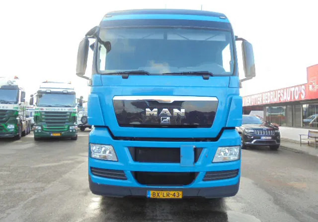 MAN TGA 26.360 26.360 6X2/2 BLS - Trekkvogn: bilde 2 MAN TGA 26.360 26.360 6X2/2 BLS - Trekkvogn: bilde 2