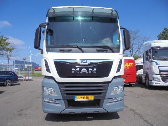 MAN TGX 26.420 XXL 6X2 NL TRUCK - Trekkvogn: bilde 2 MAN TGX 26.420 XXL 6X2 NL TRUCK - Trekkvogn: bilde 2