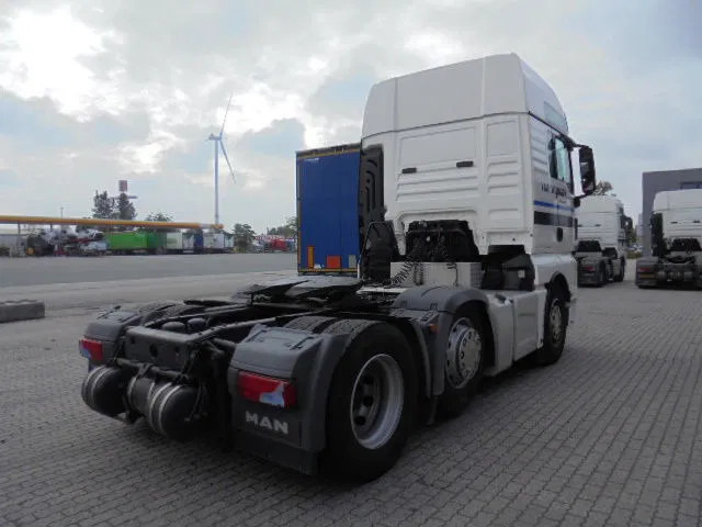MAN TGX 26-500 XXL NEW TYPE TACHO - Trekkvogn: bilde 4 MAN TGX 26-500 XXL NEW TYPE TACHO - Trekkvogn: bilde 4