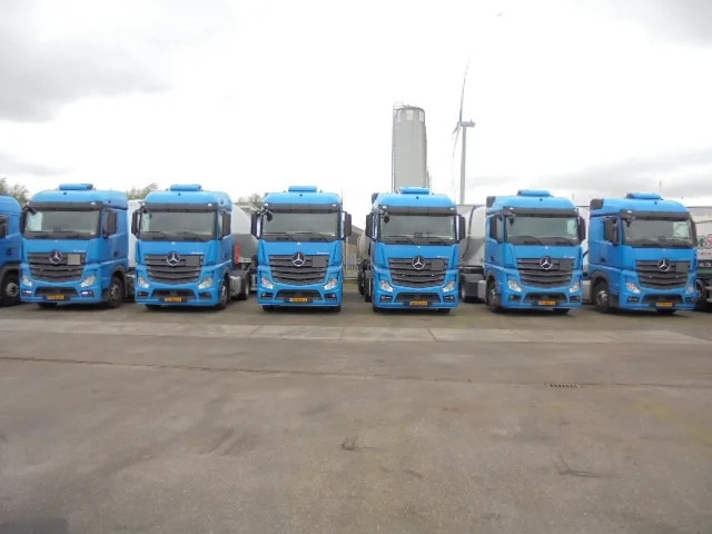 Mercedes-Benz Actros 1842 LS EUR6 10X - Trekkvogn: bilde 3 Mercedes-Benz Actros 1842 LS EUR6 10X - Trekkvogn: bilde 3