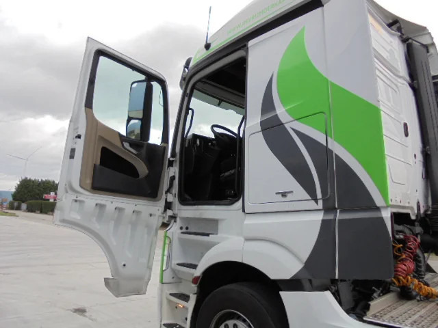 Mercedes-Benz Actros 1842 LS EUR6 - Trekkvogn: bilde 5 Mercedes-Benz Actros 1842 LS EUR6 - Trekkvogn: bilde 5