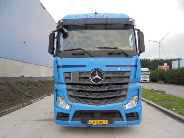 Mercedes-Benz Actros 1842 LS EUR6 - Trekkvogn: bilde 2 Mercedes-Benz Actros 1842 LS EUR6 - Trekkvogn: bilde 2