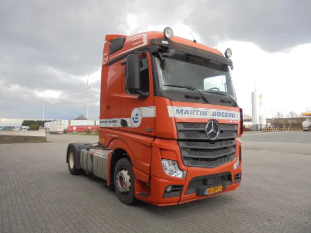 Mercedes-Benz Actros 1842 LS NL TRUCK - Trekkvogn: bilde 3 Mercedes-Benz Actros 1842 LS NL TRUCK - Trekkvogn: bilde 3