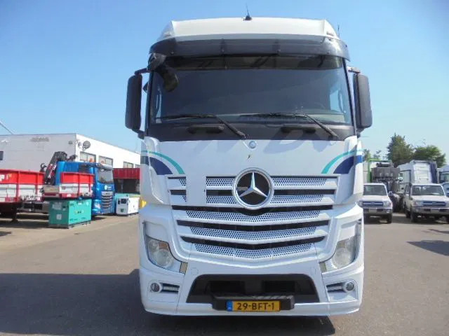 Mercedes-Benz Actros 1843 - Trekkvogn: bilde 2 Mercedes-Benz Actros 1843 - Trekkvogn: bilde 2