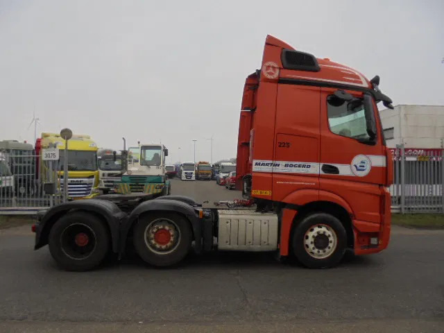 Mercedes-Benz Actros 2645 NL TRUCK - Trekkvogn: bilde 4 Mercedes-Benz Actros 2645 NL TRUCK - Trekkvogn: bilde 4