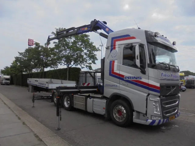 Volvo FH 420 6X2 NL TRUCK - Kranbil: bilde 3 Volvo FH 420 6X2 NL TRUCK - Kranbil: bilde 3