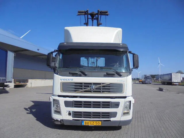 Volvo FM 260 MANUAL GEAR NL TRUCK - Lastebil med kabelsystem: bilde 2 Volvo FM 260 MANUAL GEAR NL TRUCK - Lastebil med kabelsystem: bilde 2