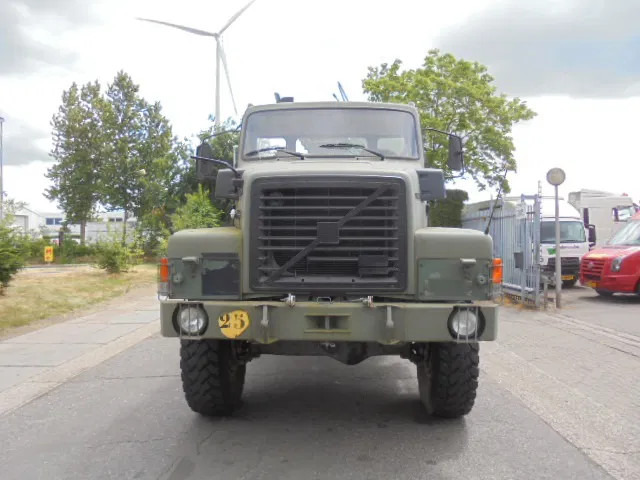 Volvo N 10 6X6 L + FASSI 3X IN STOCK - Planbil, Kranbil: bilde 2 Volvo N 10 6X6 L + FASSI 3X IN STOCK - Planbil, Kranbil: bilde 2