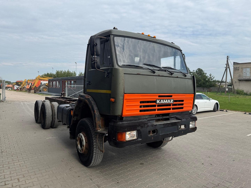 Kamaz 65111, 6x6 - Chassis lastebil: bilde 2 Kamaz 65111, 6x6 - Chassis lastebil: bilde 2