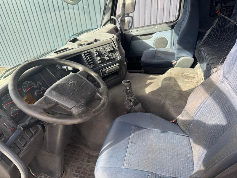 Volvo FM9, 11000 liter - Tankbil: bilde 5 Volvo FM9, 11000 liter - Tankbil: bilde 5