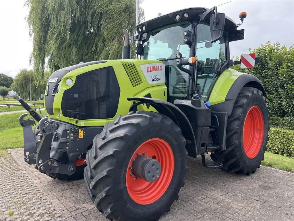 Claas Axion 830 - Traktor: bilde 2 Claas Axion 830 - Traktor: bilde 2