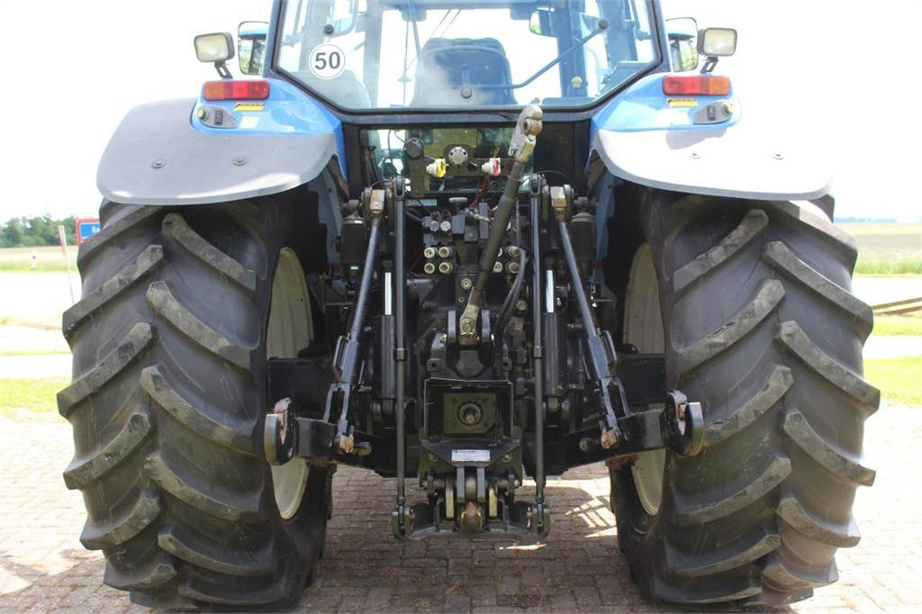 New Holland TM175 - Traktor: bilde 5 New Holland TM175 - Traktor: bilde 5