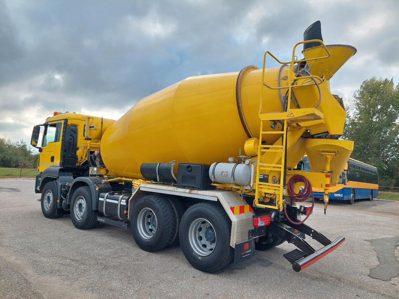 MAN TGS 32.460 8X4 BB Liebherr 9 m³ - Betongbil: bilde 3 MAN TGS 32.460 8X4 BB Liebherr 9 m³ - Betongbil: bilde 3