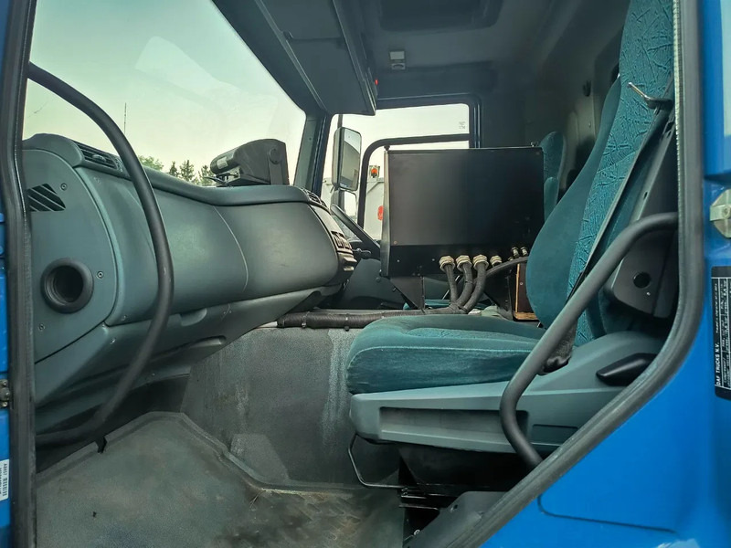 Leie DAF CF 75.250 DRIVING CONDITION - SWEEPER NEEDS REPAIRMENT DAF CF 75.250 DRIVING CONDITION - SWEEPER NEEDS REPAIRMENT: bilde 11