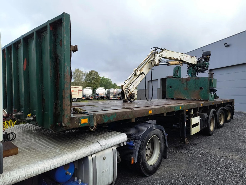 EKW WITH FONCTIONING (!) GLIDING CRANE - Åpen semitrailer: bilde 1 EKW WITH FONCTIONING (!) GLIDING CRANE - Åpen semitrailer: bilde 1