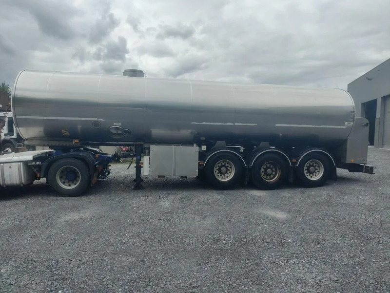 ETA TANK FOR MILK / WATER - 29000 L - STAINLESS STEEL/INOX - Tanksemi: bilde 3 ETA TANK FOR MILK / WATER - 29000 L - STAINLESS STEEL/INOX - Tanksemi: bilde 3