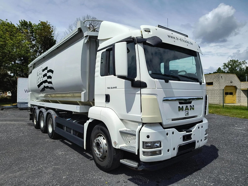 MAN TGS 33.400 ECOVRAC 8X4 - RETARDER - Tankbil: bilde 3 MAN TGS 33.400 ECOVRAC 8X4 - RETARDER - Tankbil: bilde 3