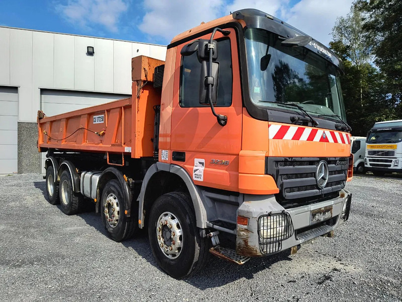 Mercedes-Benz Actros 3236 8X4 - 2 SIDE TIPPER/BI-BENNE - Tippbil: bilde 3 Mercedes-Benz Actros 3236 8X4 - 2 SIDE TIPPER/BI-BENNE - Tippbil: bilde 3