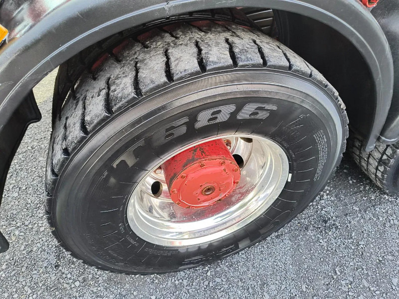 Leie Mercedes-Benz Actros 3360 V8 CRANE HIAB 251S80 - 6X4 - V8 Mercedes-Benz Actros 3360 V8 CRANE HIAB 251S80 - 6X4 - V8: bilde 18 Leie Mercedes-Benz Actros 3360 V8 CRANE HIAB 251S80 - 6X4 - V8 Mercedes-Benz Actros 3360 V8 CRANE HIAB 251S80 - 6X4 - V8: bilde 18