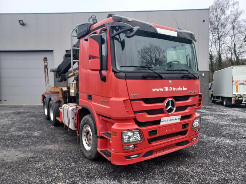 Mercedes-Benz Actros 3360 V8 avec GRUE HIAB 251S80 - 6X4 - V8 - Tømmerbil, Kranbil: bilde 1 Mercedes-Benz Actros 3360 V8 avec GRUE HIAB 251S80 - 6X4 - V8 - Tømmerbil, Kranbil: bilde 1