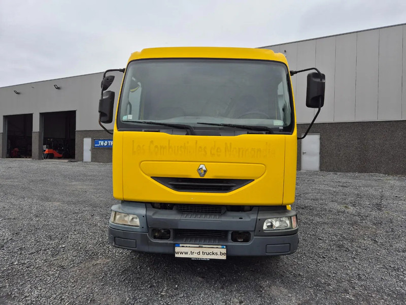 Renault Midlum 220 10500L FUEL / CARBURANT - 4 COMP/A LAMES - Tankbil: bilde 2 Renault Midlum 220 10500L FUEL / CARBURANT - 4 COMP/A LAMES - Tankbil: bilde 2
