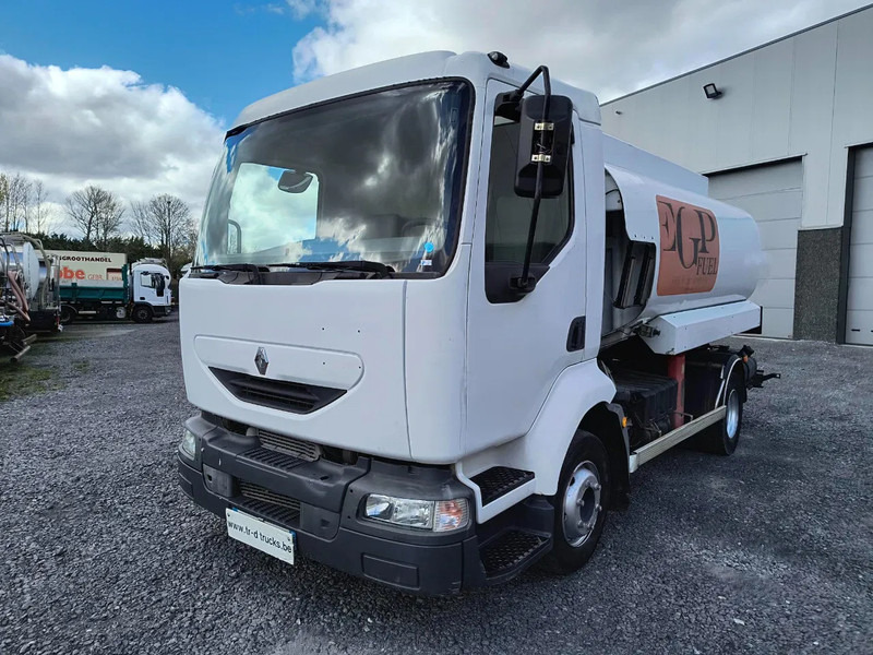 Renault Midlum 220 8000L FUEL / CARBURANT TANK - 3 COMP/ A LAMES - Tankbil: bilde 1 Renault Midlum 220 8000L FUEL / CARBURANT TANK - 3 COMP/ A LAMES - Tankbil: bilde 1