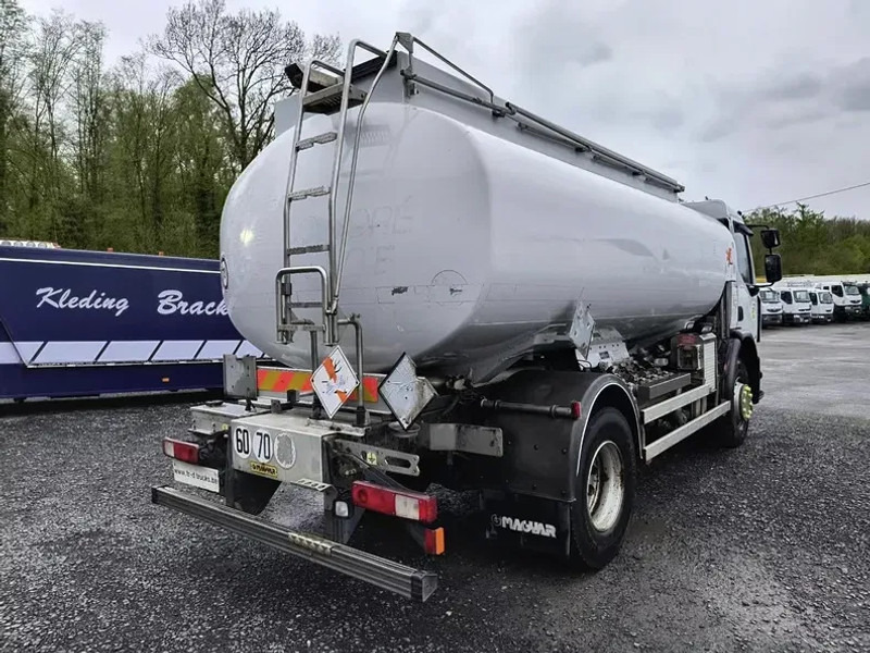 Renault Premium 280 13500L FUEL / CARBURANT TRUCK - 4 COMP - LEAF/LAMES - Tankbil: bilde 5 Renault Premium 280 13500L FUEL / CARBURANT TRUCK - 4 COMP - LEAF/LAMES - Tankbil: bilde 5