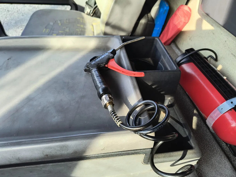 Leie Renault Premium 320 USED OIL - 13000 L Renault Premium 320 USED OIL - 13000 L: bilde 12