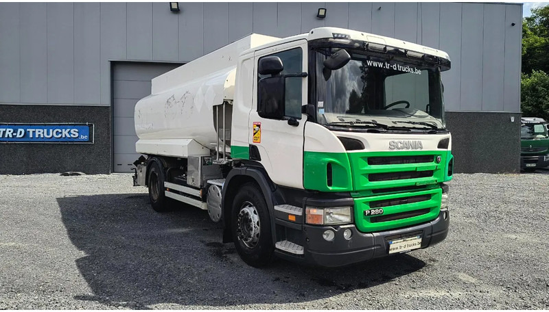 Scania P280 FUEL / CARBURANT 14000L - 5 COMP - RETARDER - Tankbil: bilde 2 Scania P280 FUEL / CARBURANT 14000L - 5 COMP - RETARDER - Tankbil: bilde 2