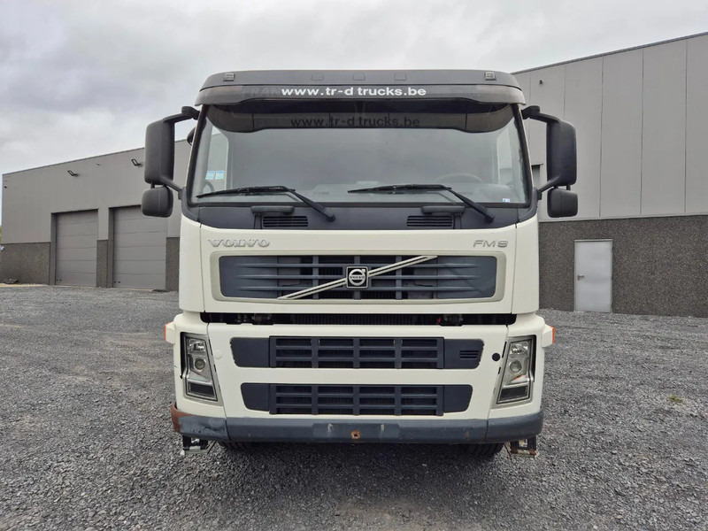 Volvo FM 9.300 TIPPER - HMF 1060K3 CRANE - Tippbil, Kranbil: bilde 2 Volvo FM 9.300 TIPPER - HMF 1060K3 CRANE - Tippbil, Kranbil: bilde 2