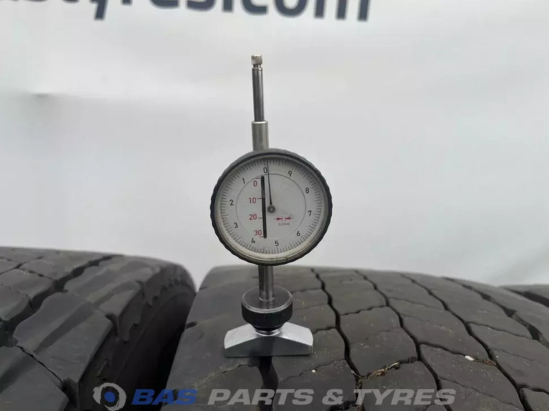 Continental Continental 315/70R22.5 Eco HD5 154/150 M+S 3PMSF gebruikte set - Dekk for Lastebil: bilde 3 Continental Continental 315/70R22.5 Eco HD5 154/150 M+S 3PMSF gebruikte set - Dekk for Lastebil: bilde 3