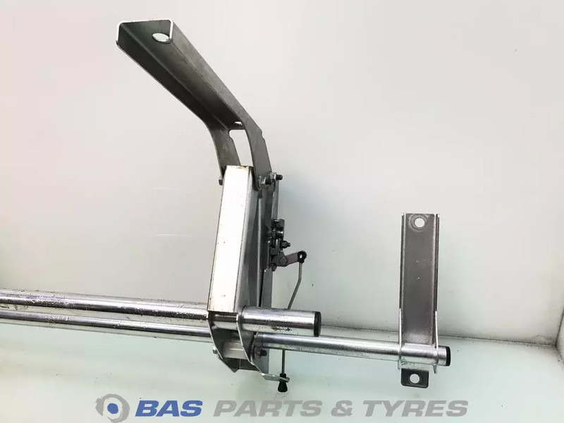 DAF Bevestigingsframe DAF 2331577 - Aerodynamikk/ Spoiler for Lastebil: bilde 2 DAF Bevestigingsframe DAF 2331577 - Aerodynamikk/ Spoiler for Lastebil: bilde 2