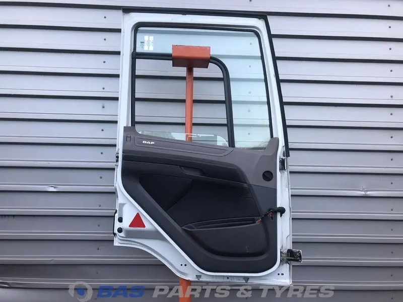 DAF CF Euro 6 - Dør og deler for Lastebil: bilde 2 DAF CF Euro 6 - Dør og deler for Lastebil: bilde 2