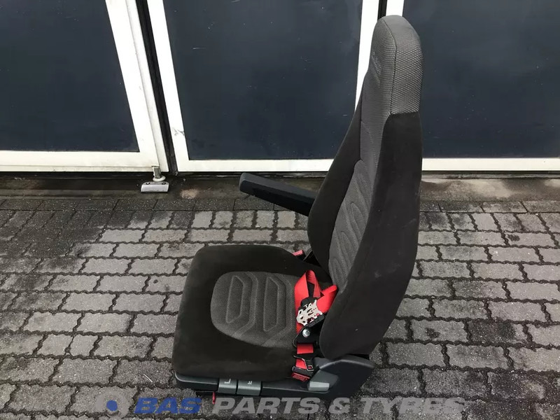 DAF LF55 Euro 4-5 Bijrijdersstoel DAF 1704098 - Sete for Lastebil: bilde 2 DAF LF55 Euro 4-5 Bijrijdersstoel DAF 1704098 - Sete for Lastebil: bilde 2