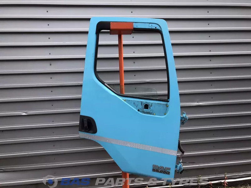 DAF LF55 Euro 4-5 Portier Rechts DAF 1400741 - Dør og deler for Lastebil: bilde 1 DAF LF55 Euro 4-5 Portier Rechts DAF 1400741 - Dør og deler for Lastebil: bilde 1