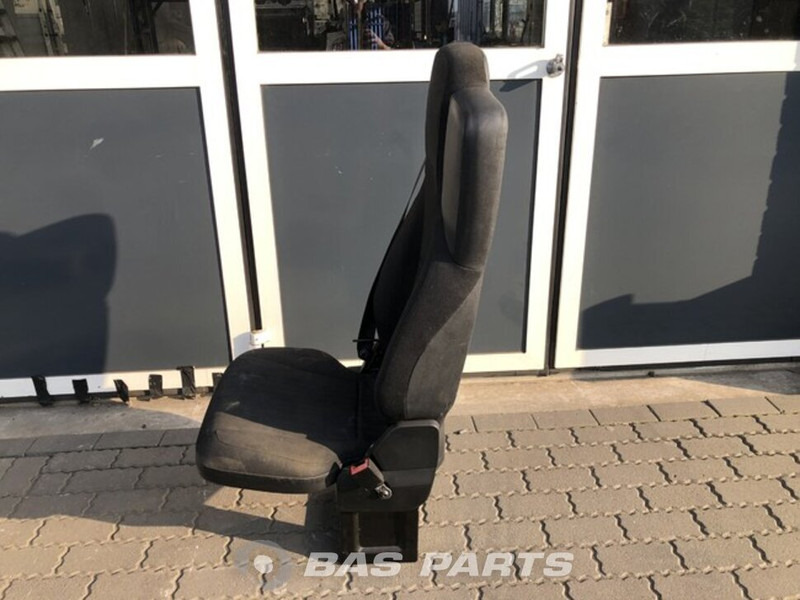 Mercedes-Benz Actros MP4 Bijrijdersstoel Mercedes A 960 910 30 03 - Sete for Lastebil: bilde 2 Mercedes-Benz Actros MP4 Bijrijdersstoel Mercedes A 960 910 30 03 - Sete for Lastebil: bilde 2