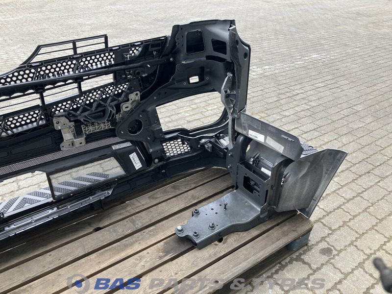 Mercedes-Benz Actros MP4 Bumper Mercedes A 960 880 16 90 - Støtfanger for Lastebil: bilde 5 Mercedes-Benz Actros MP4 Bumper Mercedes A 960 880 16 90 - Støtfanger for Lastebil: bilde 5