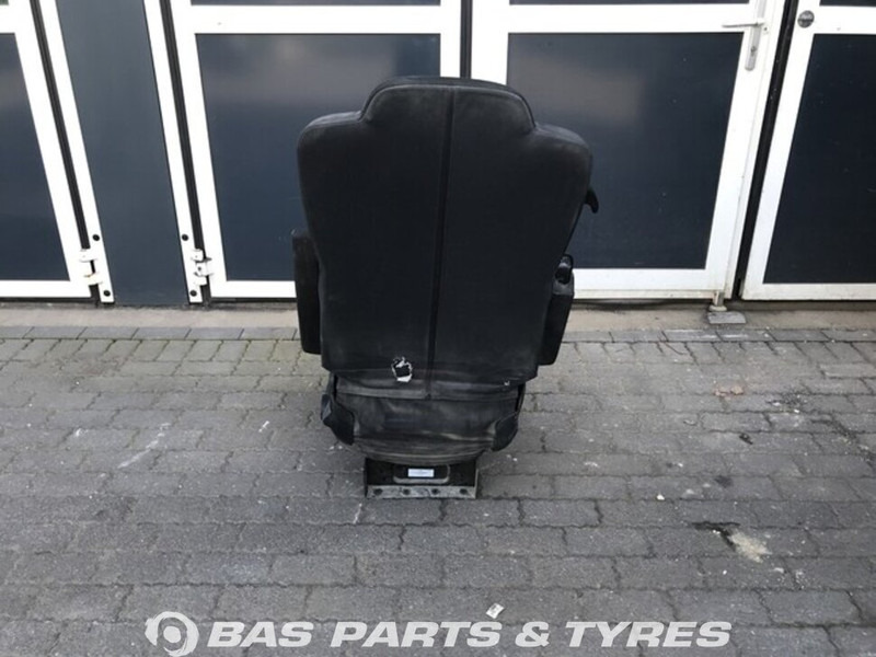 Mercedes-Benz Actros MP4 Chauffeursstoel Mercedes A 960 910 47 01 - Sete for Lastebil: bilde 1 Mercedes-Benz Actros MP4 Chauffeursstoel Mercedes A 960 910 47 01 - Sete for Lastebil: bilde 1