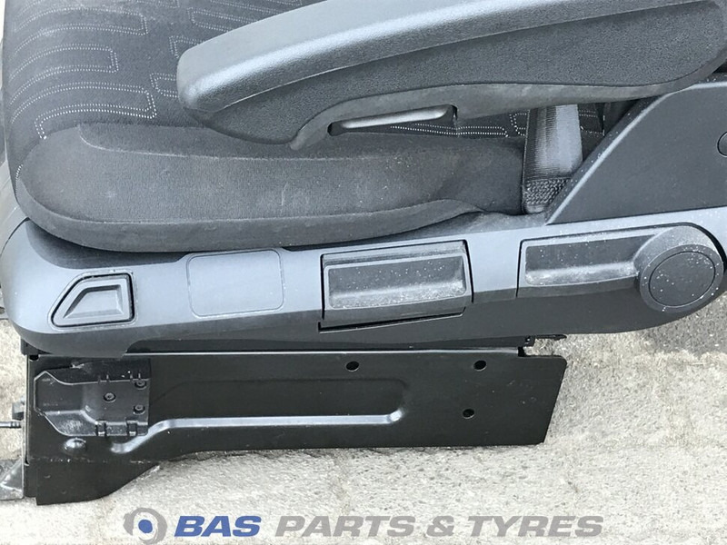 Mercedes-Benz Actros MP4 Chauffeursstoel Mercedes A 960 910 73 04 - Sete for Lastebil: bilde 5 Mercedes-Benz Actros MP4 Chauffeursstoel Mercedes A 960 910 73 04 - Sete for Lastebil: bilde 5