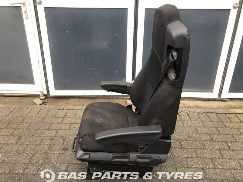 Mercedes-Benz Actros MP4 Chauffeursstoel Mercedes A 960 910 73 04 - Sete for Lastebil: bilde 2 Mercedes-Benz Actros MP4 Chauffeursstoel Mercedes A 960 910 73 04 - Sete for Lastebil: bilde 2
